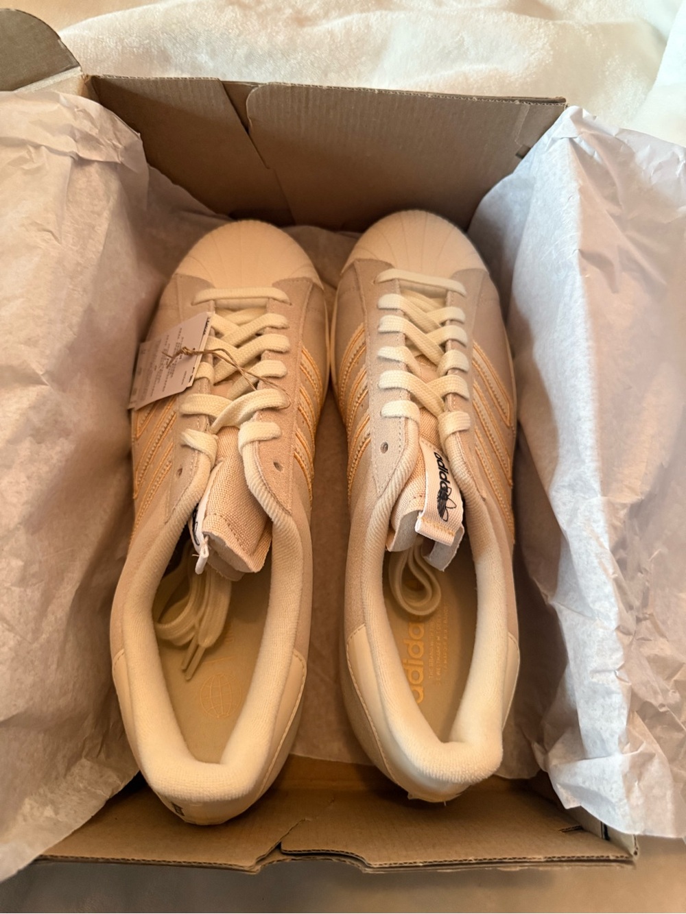 Adidas Men’s Superstar White Pulse Amber sneakers GY0984